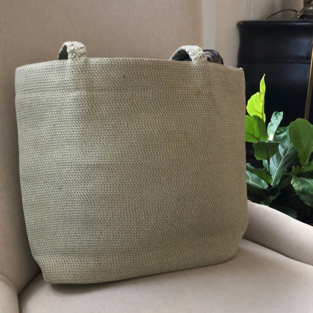 .preety Talbot hand bag